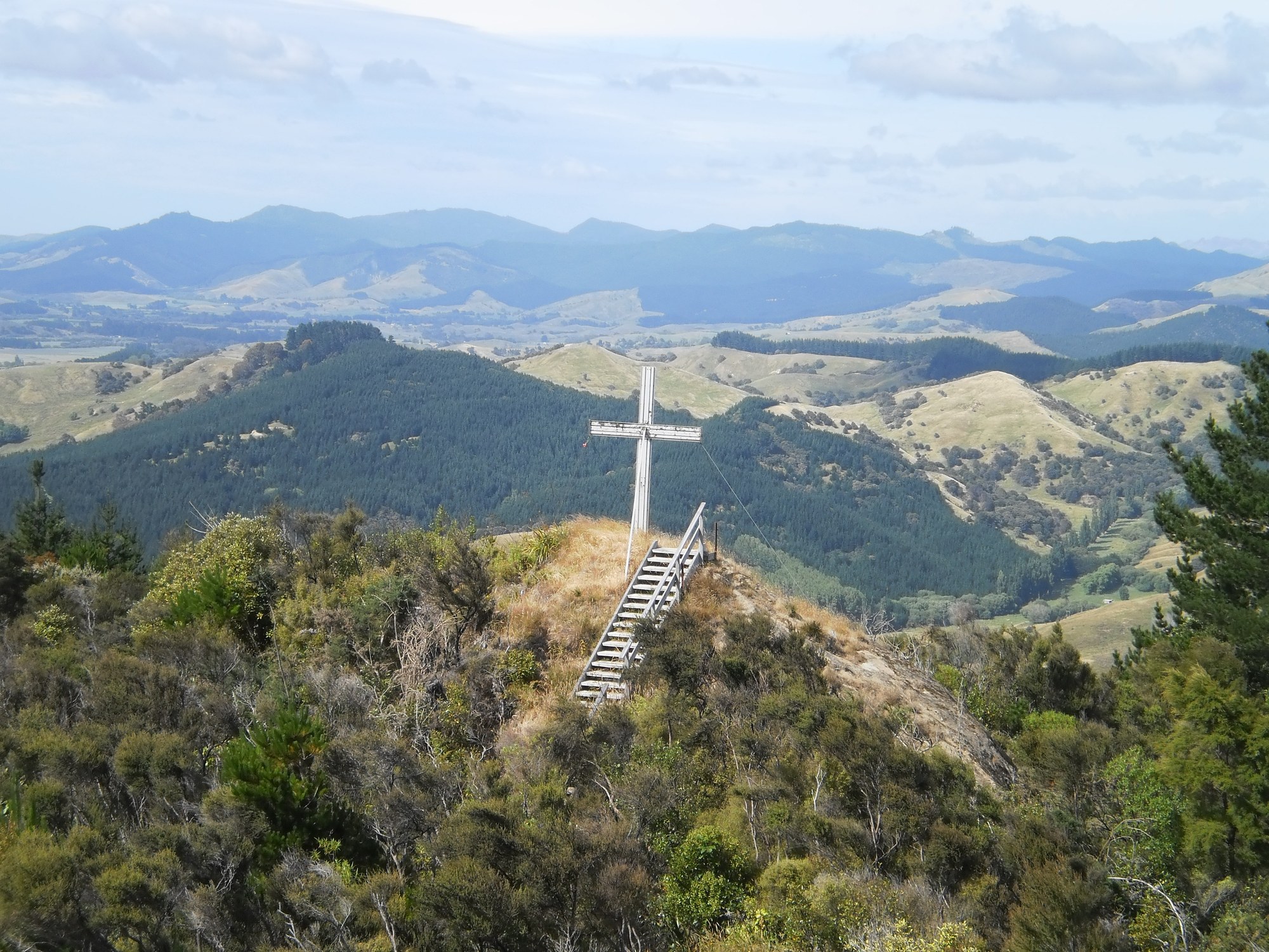 Tinui ANZAC Cross above the surrounding hill country